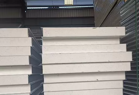 Sandwichpaneel: Die Hochleistungsisolierung f&uuml;r eine arktische Forschungsstation